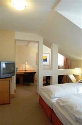 фото отеля Dom Hotel Limburg