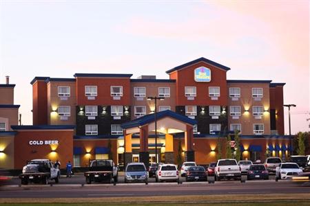 фото отеля BEST WESTERN Cold Lake Inn