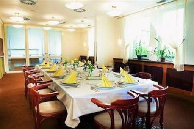 фото отеля Hotel U Divadla Prague