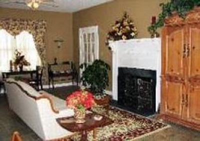 фото отеля The Hill House Bed and Breakfast Loretto