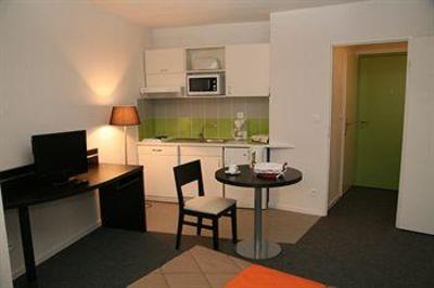 фото отеля Nemea Nancy Appart'Hotel