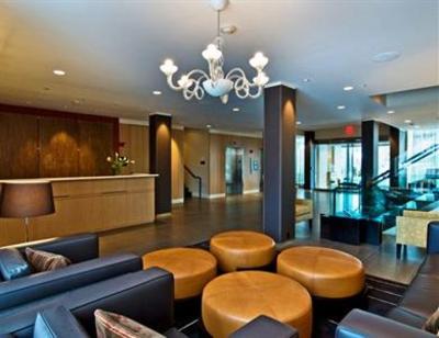 фото отеля Hotel Indigo Boston - Newton Riverside