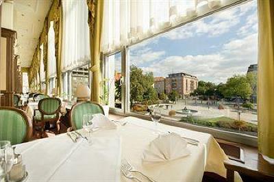 фото отеля Apollo Hotel Bratislava