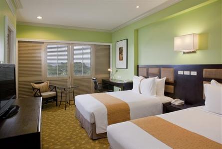 фото отеля Holiday Inn Clark Angeles City