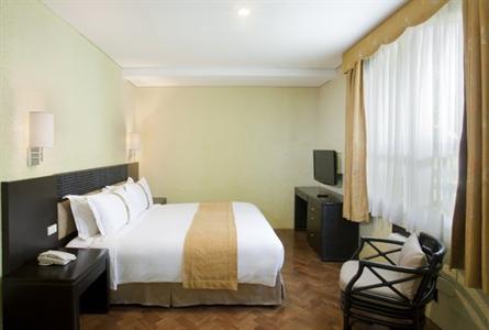 фото отеля Holiday Inn Clark Angeles City