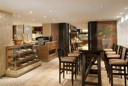 фото отеля Holiday Inn Clark Angeles City