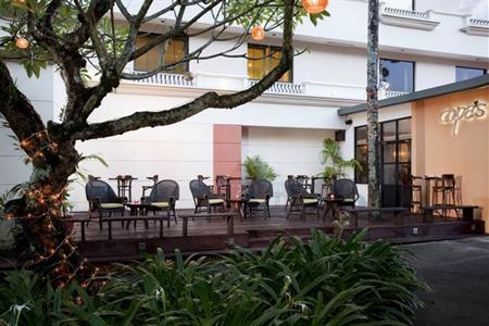 фото отеля Holiday Inn Clark Angeles City