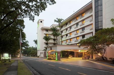 фото отеля Holiday Inn Clark Angeles City