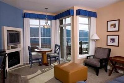 фото отеля Summerland Waterfront Resort & Spa