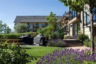 фото отеля Summerland Waterfront Resort & Spa