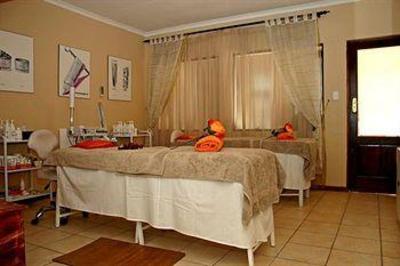 фото отеля Boulders Lodge & Spa