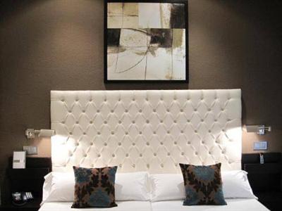 фото отеля Hotel Regina Madrid