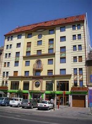 фото отеля Green Hotel Budapest