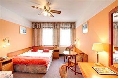 фото отеля Bily Lev Hotel Prague