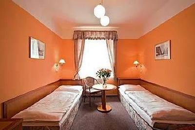 фото отеля Bily Lev Hotel Prague