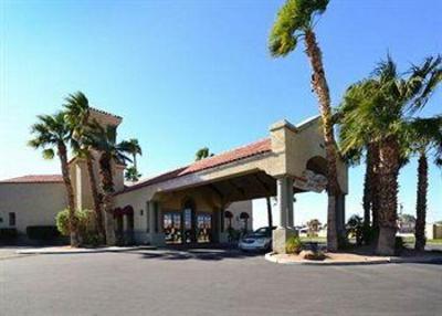 фото отеля Clarion Suites Yuma