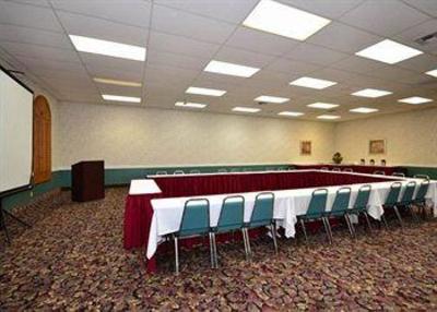 фото отеля Clarion Suites Yuma