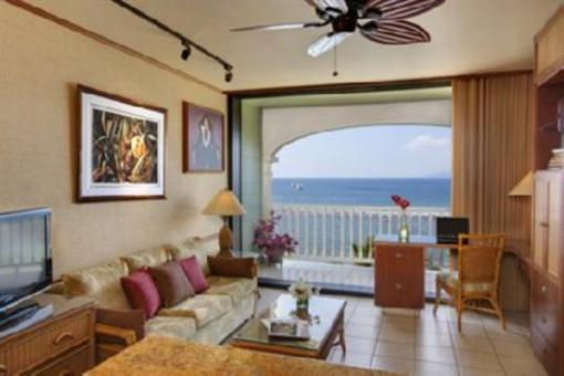 фото отеля Lahaina Shores Beach Resort