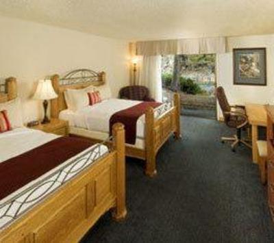 фото отеля Riverhouse Hotel Bend