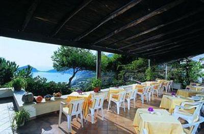 фото отеля Villa al Mare