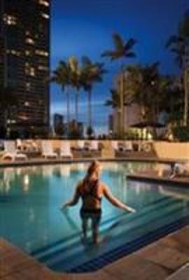 фото отеля QT Hotel Gold Coast