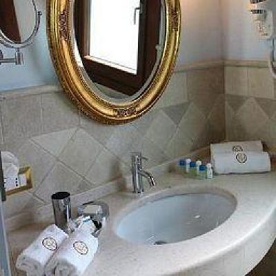фото отеля Kelina Hotel