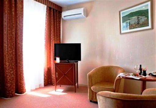 фото отеля Oktyabrskaya Hotel Krasnoyarsk