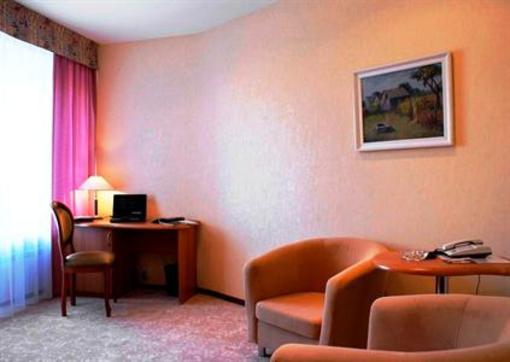 фото отеля Oktyabrskaya Hotel Krasnoyarsk