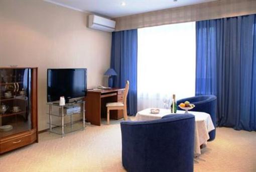 фото отеля Oktyabrskaya Hotel Krasnoyarsk