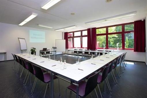 фото отеля Azk Arbeitnehmer Zentrum Konigswinter