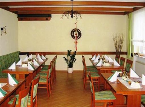 фото отеля Gasthaus am Brunnen