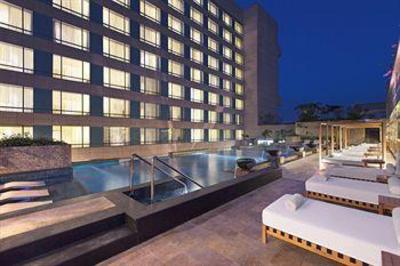 фото отеля The Westin Chennai Velachery