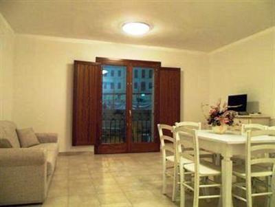 фото отеля Hotel Residence Garibaldi Boschetto Holiday