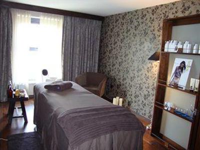 фото отеля The Twelve Hotel Galway