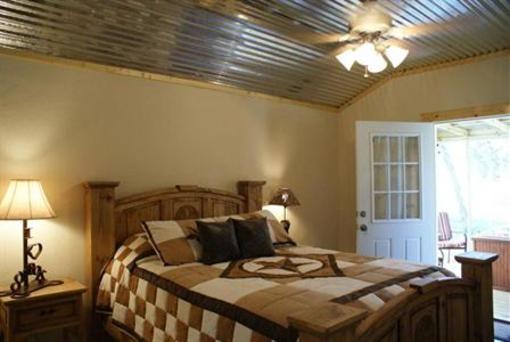 фото отеля Wayside Cabins