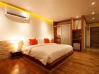 фото отеля Casa Jip Guesthouse Phuket