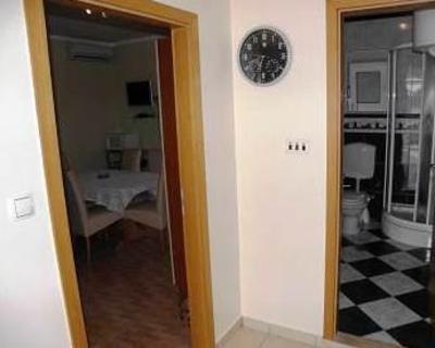 фото отеля Apartmani Roko Kolinda