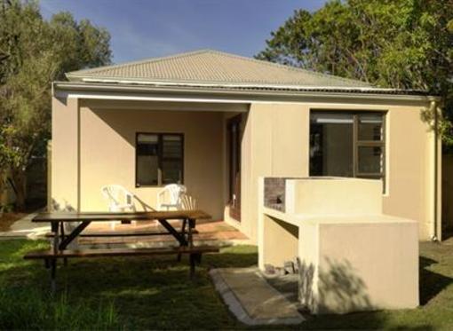 фото отеля Hermanus Backpackers