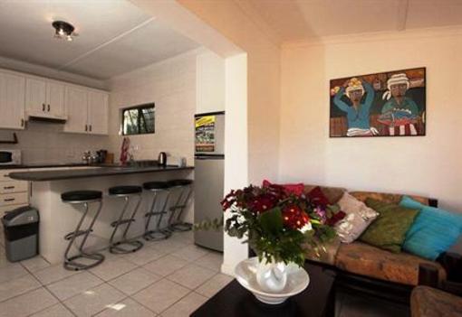фото отеля Hermanus Backpackers