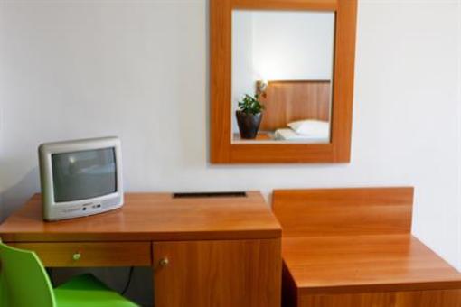 фото отеля Marialena Hotel Flogita
