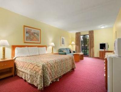 фото отеля Huntsville Travelodge