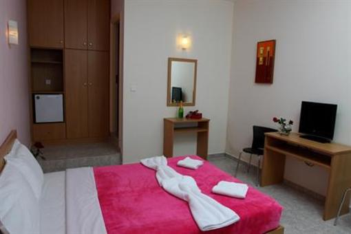 фото отеля Pension Zephyros Lerna