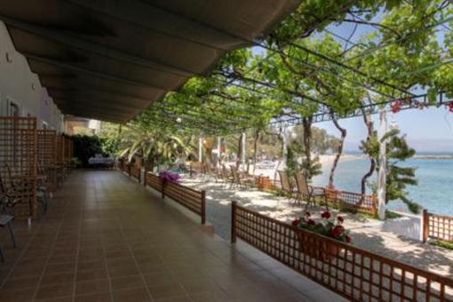 фото отеля Pension Zephyros Lerna