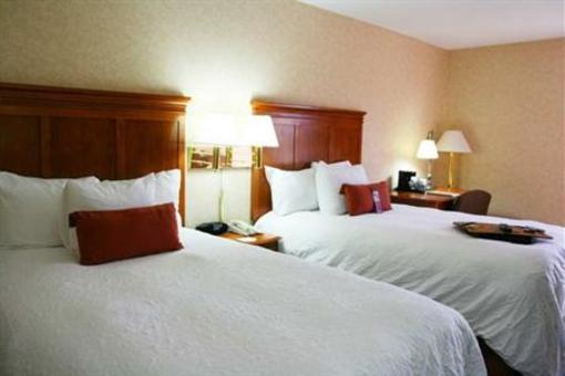 фото отеля Hampton Inn Greenville - Haywood