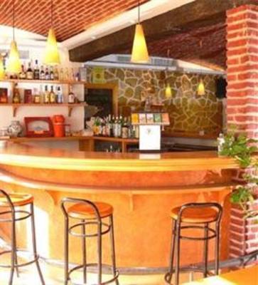 фото отеля Hostal Roca Plana