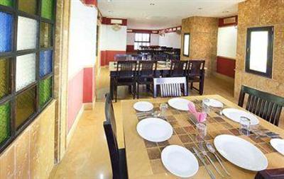 фото отеля Hotel Shanti Residency