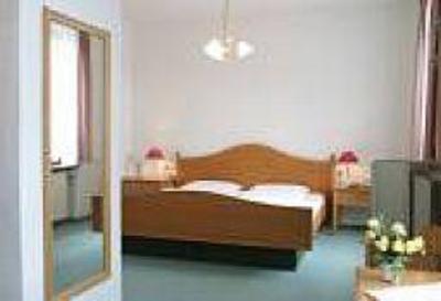 фото отеля Rasthof & Motel Hermsdorfer Kreuz