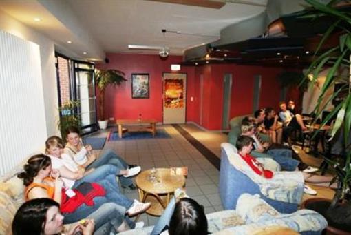 фото отеля Youtel Jugendhotel Bitburg