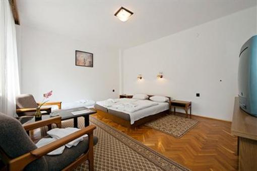 фото отеля Siraly Hotel