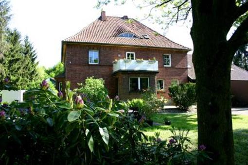 фото отеля Pension Haus im Grünen Lippstadt